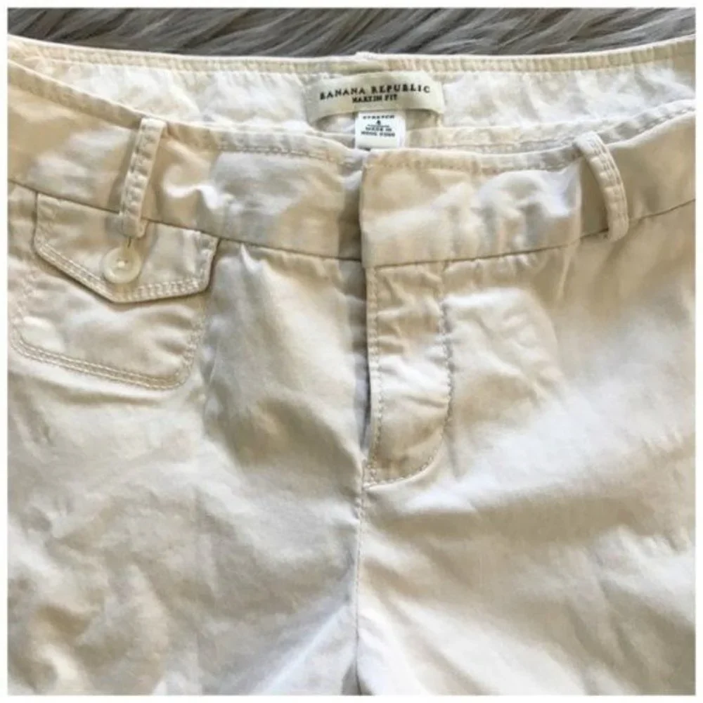 Banana Republic Martin chino shorts in natural.beige, size 4 - Picture 3 of 6